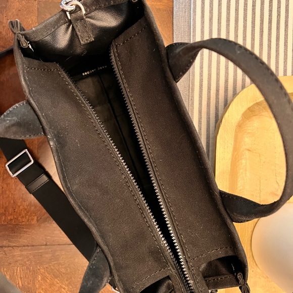 Marc Jacobs Black Canvas The Tote Bag with White Logo - Picture 3 of 9